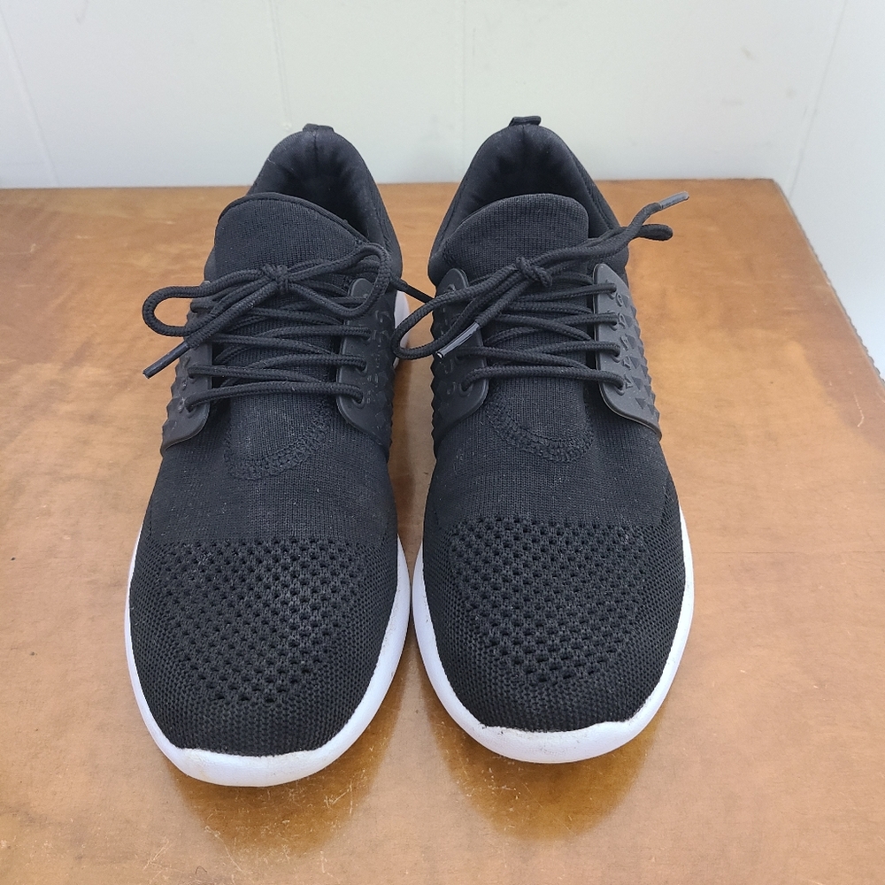 Vlado Running Shoes